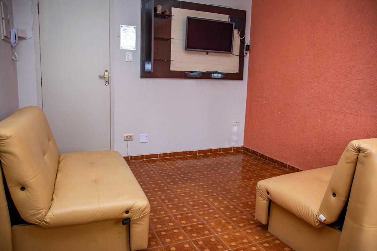 Апартаменты Apartamento A 80M Da Praia Do Forte - Praia Grande Прая-Гранди Экстерьер фото
